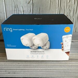 Ring smart lighting 2 pack battery operated spotlight starter kit. New